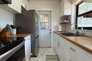 1416 NE 26th Ave, Fort Lauderdale, FL 33304 - Photo 9