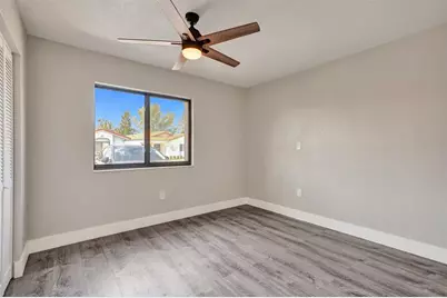 2614 W 65th St, Hialeah, FL 33016 - Photo 29