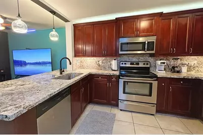 3007 N Oakland Forest Dr, Unit #107, Oakland Park, FL 33309 - Photo 3