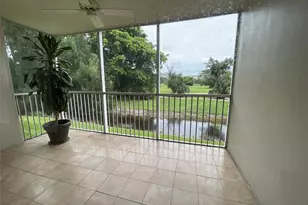 3051 S Palm Aire Dr, Pompano Beach, FL 33069 - Photo 5