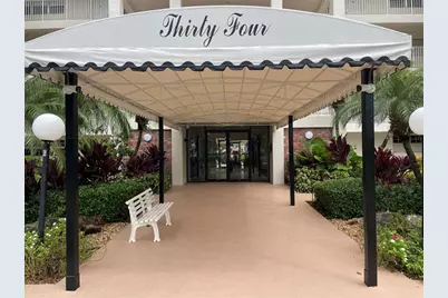 3051 S Palm Aire Dr, Unit #204, Pompano Beach, FL 33069 - Photo 7