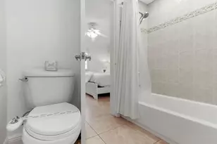 2424 SE 17th Unit, Fort Lauderdale, FL 33316 - Photo 13