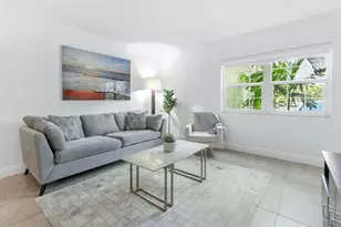 2424 SE 17th Unit, Fort Lauderdale, FL 33316 - Photo 5