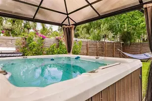 422 Phippen Waiters Rd, Dania Beach, FL 33004 - Photo 27