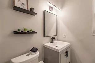 422 Phippen Waiters Rd, Dania Beach, FL 33004 - Photo 21