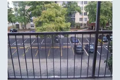 4158  Inverrary Dr, Unit #404, Lauderhill, FL 33319 - Photo 9