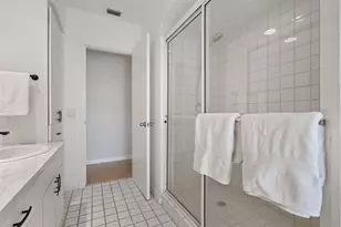 3080 NE 43rd St, Fort Lauderdale, FL 33308 - Photo 11