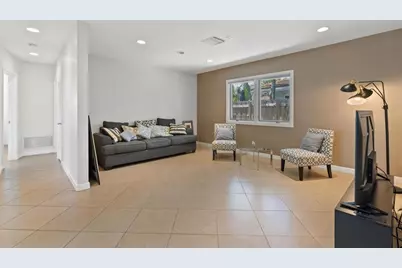 3080 NE 43rd St, Fort Lauderdale, FL 33308 - Photo 13