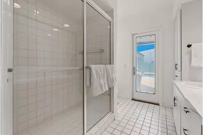 3080 NE 43rd St, Fort Lauderdale, FL 33308 - Photo 9