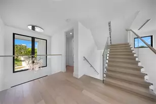 2001 Marietta Dr, Fort Lauderdale, FL 33316 - Photo 47