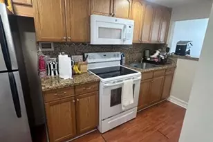 1000 West Ave, Miami Beach, FL 33139 - Photo 9