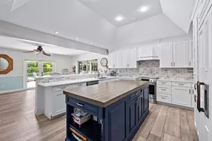 13078 Coastal Cir, Palm Beach Gardens, FL 33410 - Photo 11