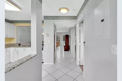 9525  Weldon Cir, Unit #H310, Tamarac, FL 33321 - Photo 3