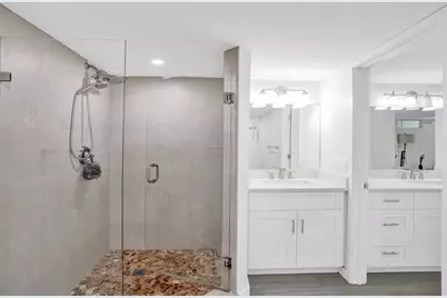 665 SE 21st Ave, Unit #107, Deerfield Beach, FL 33441 - Photo 17