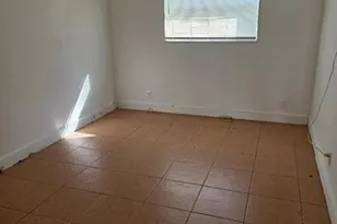 3640 NE 1st Ave., Oakland Park, FL 33334 - Photo 3