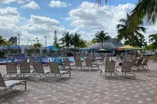 355 Oakridge T, Deerfield Beach, FL 33442 - Photo 19