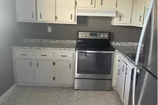 2860 Somerset Dr, Lauderdale Lakes, FL 33311 - Photo 5