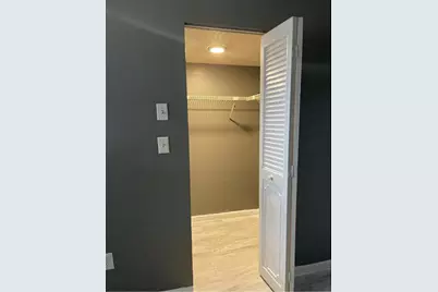 2860  Somerset Dr, Unit #417, Lauderdale Lakes, FL 33311 - Photo 15