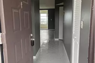 2860 Somerset Dr, Lauderdale Lakes, FL 33311 - Photo 3