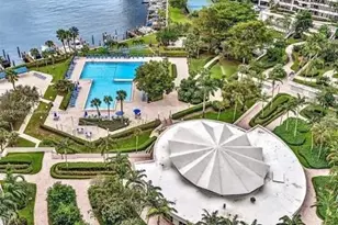 2500 Parkview Dr, Hallandale Beach, FL 33009 - Photo 7