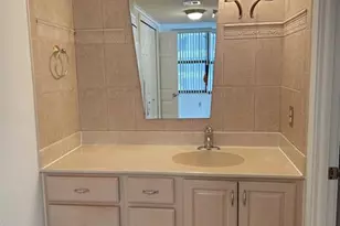 2500 Parkview Dr, Hallandale Beach, FL 33009 - Photo 31