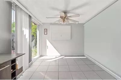 2481 NE 15th Ave, Pompano Beach, FL 33064 - Photo 11