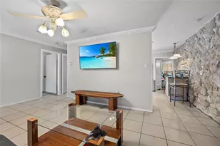 2481 NE 15th Ave, Pompano Beach, FL 33064 - Photo 7