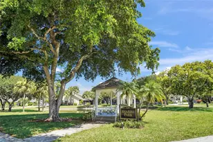 20832 Boca Ridge Dr, Boca Raton, FL 33428 - Photo 17