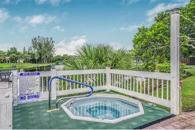 3710  Inverrary Dr, Unit #3T, Lauderhill, FL 33319 - Photo 9