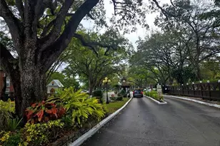 3710 Inverrary Dr, Lauderhill, FL 33319 - Photo 5