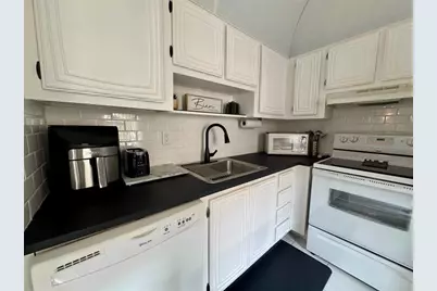 2811 Somerset Drive #206, Lauderdale Lakes, FL 33311 - Photo 11