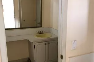 1700 NE 191st St, Miami, FL 33179 - Photo 9