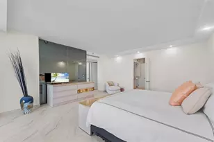 19500 Turnberry Way, Aventura, FL 33180 - Photo 27