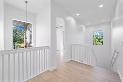 324 SW 14th Ct, Unit #324, Fort Lauderdale, FL 33315 - Photo 13