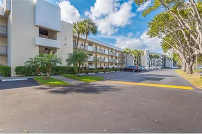 2450  Deer Creek Country Club Blvd, Unit #203 B, Deerfield Beach, FL 33442 - Photo 9