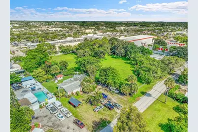 1865  Donnell Rd, West Palm Beach, FL 33409 - Photo 7