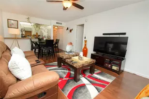 2571 Aragon Blvd, Sunrise, FL 33322 - Photo 3