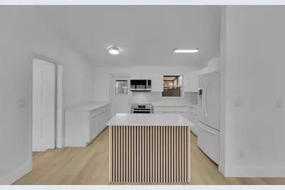 2628 NW 58th Ave, Margate, FL 33063 - Photo 3