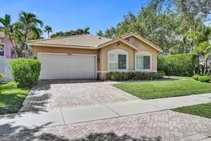 1660 W Classical Blvd, Delray Beach, FL 33445 - Photo 13