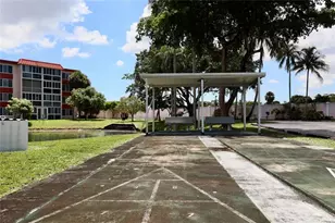 5985 Del Lago Cir, Sunrise, FL 33313 - Photo 25