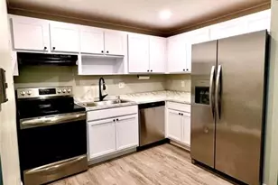 7000 NW 17th St, Plantation, FL 33313 - Photo 9