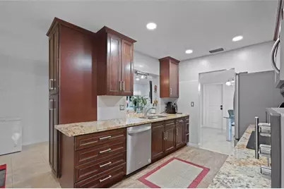 6901 NW 95th Ter, Tamarac, FL 33321 - Photo 11