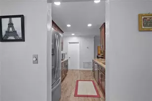 6901 NW 95th Terrace, Tamarac, FL 33321 - Photo 9