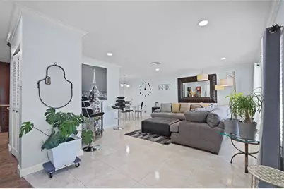 6901 NW 95th Ter, Tamarac, FL 33321 - Photo 5