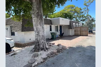 770 NE 38th St, Unit #F, Oakland Park, FL 33334 - Photo 23