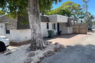 770 NE 38th St, Oakland Park, FL 33334 - Photo 23