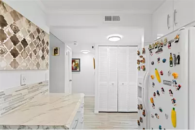 2801 N Pine Island Rd, Unit #208, Sunrise, FL 33322 - Photo 7