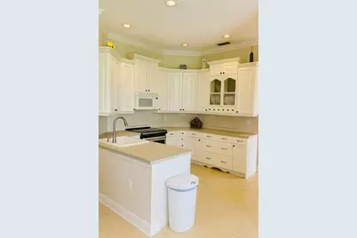 3151 NW 72nd Ave, Margate, FL 33063 - Photo 5