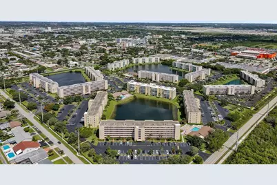 301 SE 3rd St, Unit #110, Dania Beach, FL 33004 - Photo 55