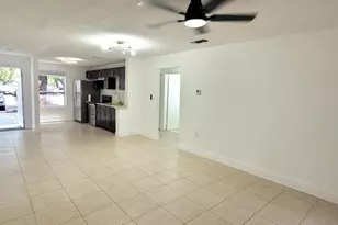 8053 SW 21st Ct, Miramar, FL 33025 - Photo 7